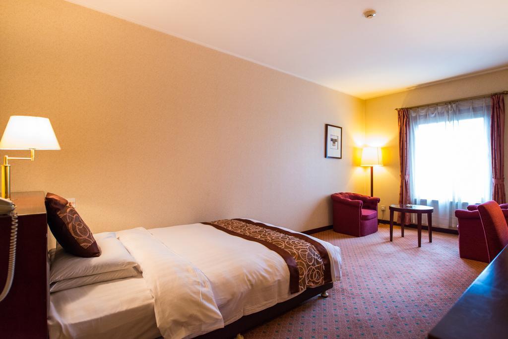 Shanghai International Airport Hotel Zewnętrze zdjęcie
