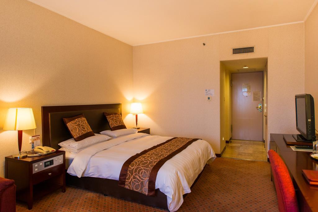 Shanghai International Airport Hotel Zewnętrze zdjęcie