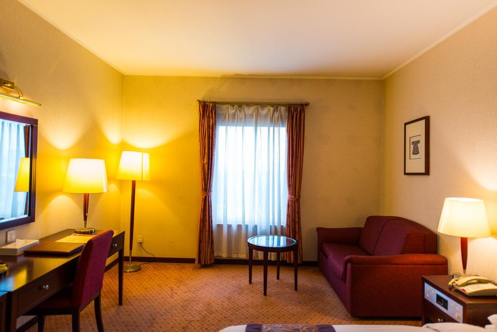 Shanghai International Airport Hotel Zewnętrze zdjęcie